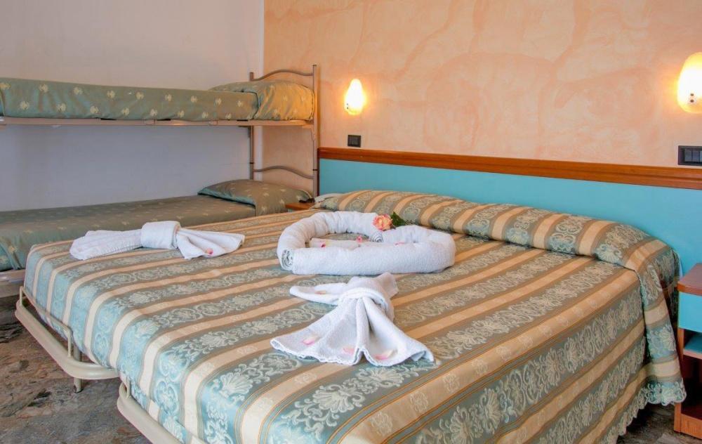Hotel Vernel Rimini Exterior photo